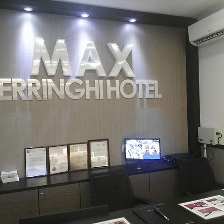Max Ferringhi Hotel Batu Feringgi Exterior foto