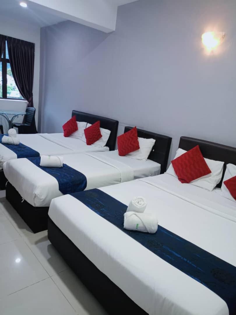 Max Ferringhi Hotel Batu Feringgi Exterior foto