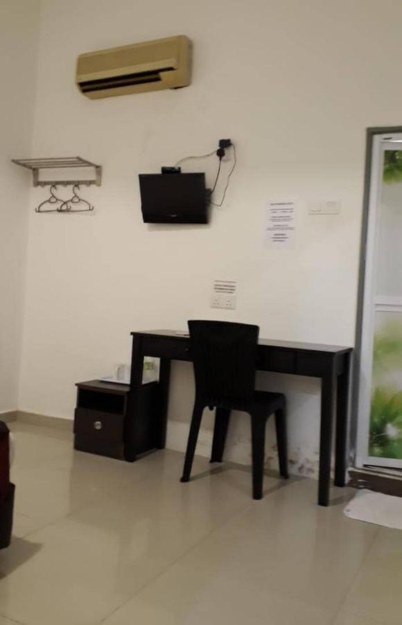 Max Ferringhi Hotel Batu Feringgi Exterior foto